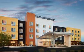 Fairfield Inn & Suites By Marriott Airport  3*